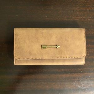 Tan Arrow Wallet